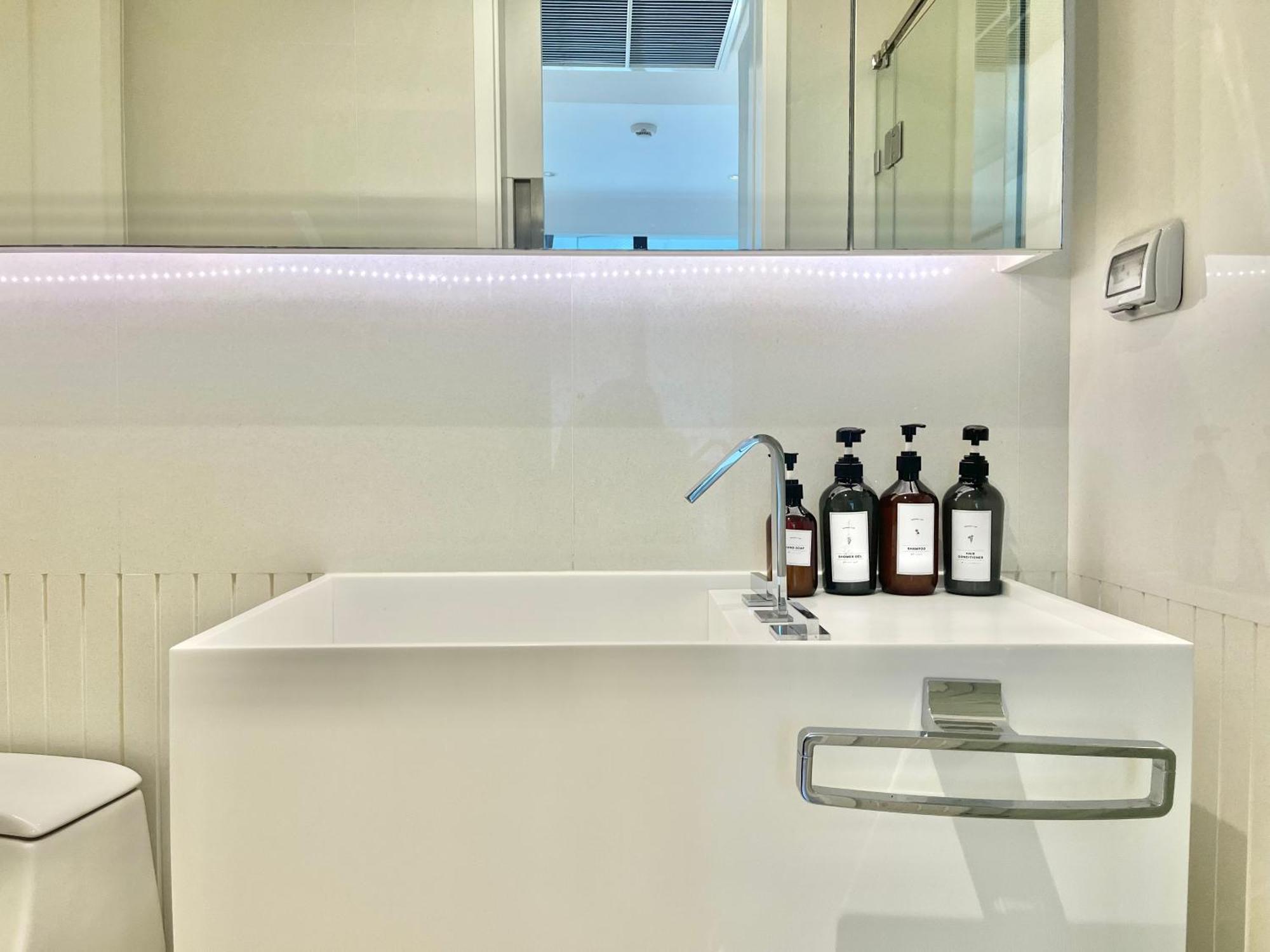 Apartmán Sukhumvit 11#Luxury#Pool#Gym#Bts Nana&Mrt Sukhumvit#1Br#Max2Ppl Bangkok Exteriér fotografie